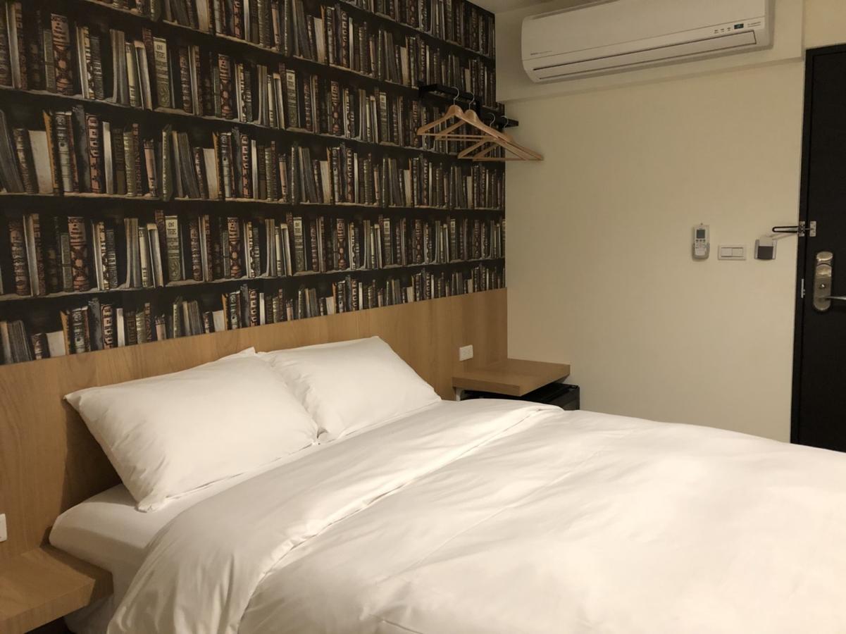 Honest & Warm Hotel Taoyuan Zewnętrze zdjęcie