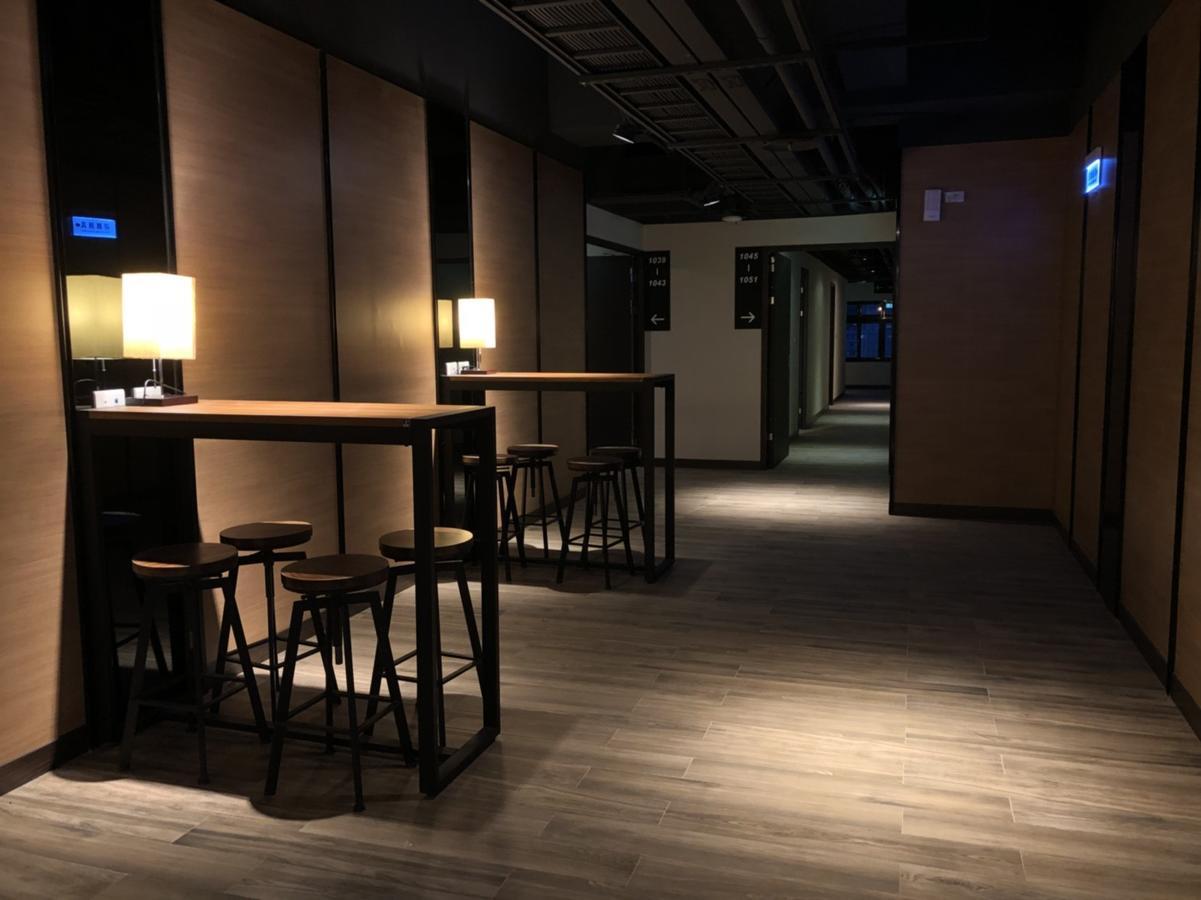 Honest & Warm Hotel Taoyuan Zewnętrze zdjęcie